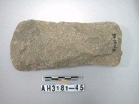 藏品(大型淺腰打製石斧)的圖片